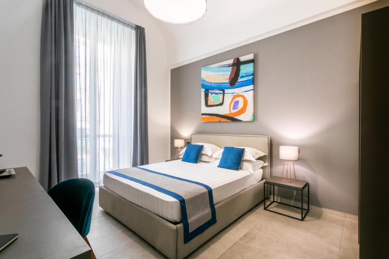 Bespoke Roma Suites Екстер'єр фото