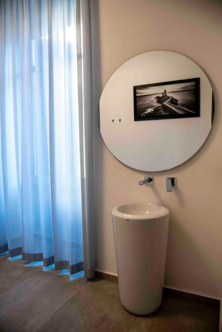 Bespoke Roma Suites Екстер'єр фото