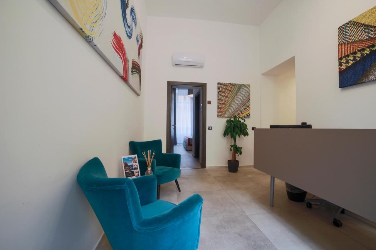 Bespoke Roma Suites Екстер'єр фото